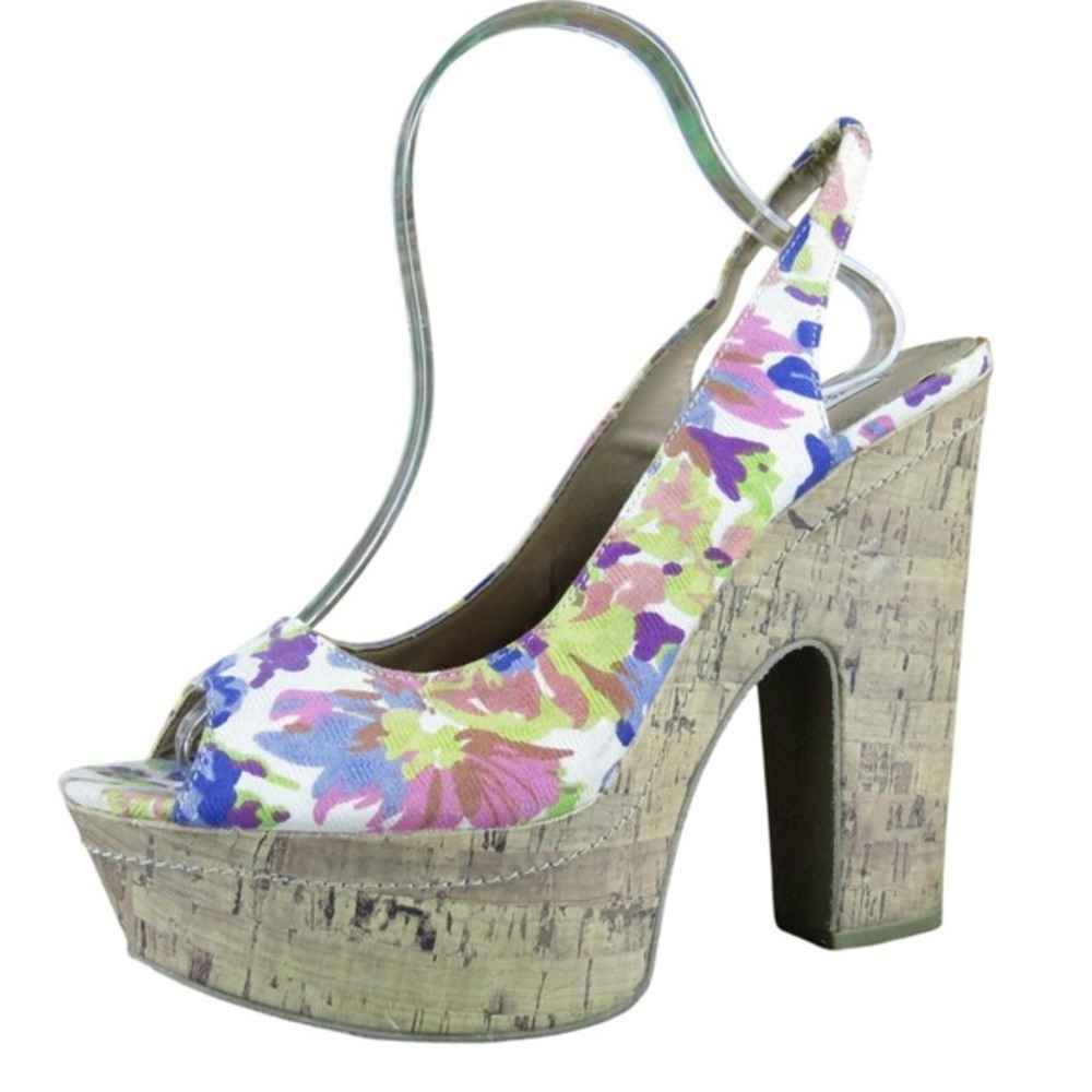 Steve Maddenβ Women Genny Platform Multicolor Fabric Pump 10 Gently Used 2025